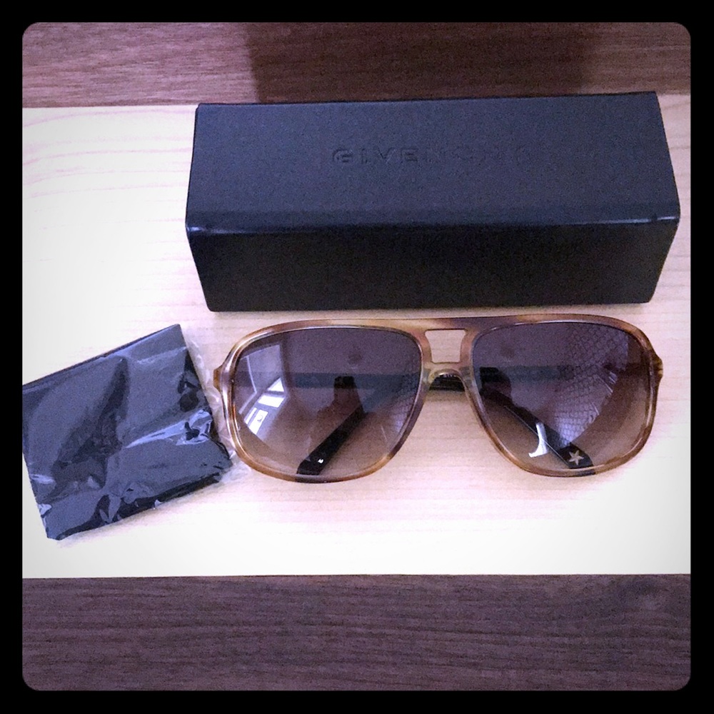 Authentic Givenchy pilot sunglasses